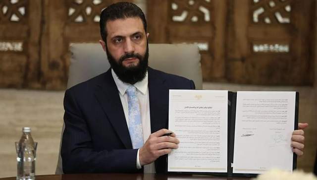 棋牌下载-库尔德兵败如山倒，比阿萨德输得还快，朱拉尼此人很不简单